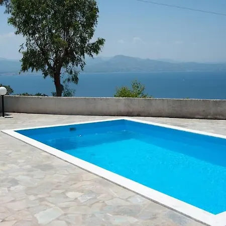 Red Rock Villa *