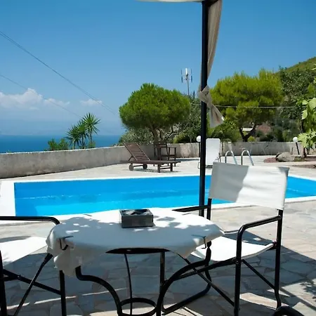 Villa Red Rock Perachora